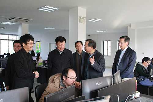 3：2014.12.23 时任浙江省委常委、宁波市委书记，现任江西省长刘奇调研首游.JPG